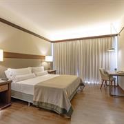 Premier Plus - Duas Camas de Casal