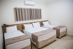 Luxo Familiar ( Casal + 02 solteiro )