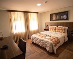 Executivo cama casal