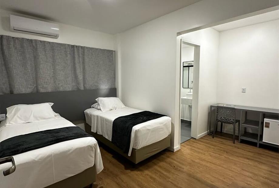 dbl twin premium.jpeg