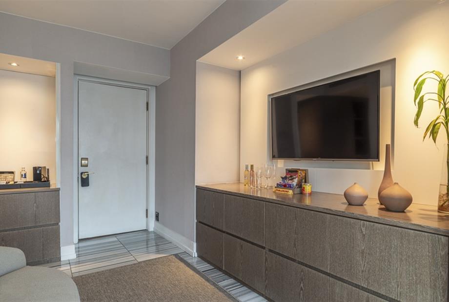 quarto suite master com piscina 5.jpg