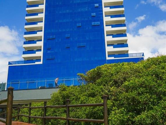 img_8008 grande.jpeg