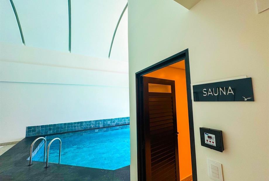 img_7847 grande.jpeg