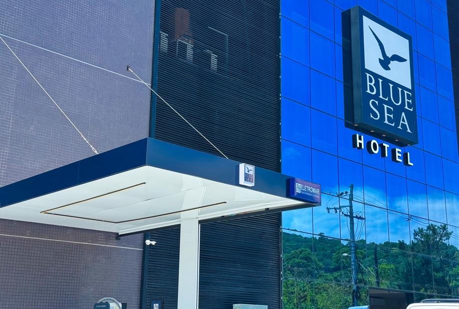 img_7920 grande.jpeg