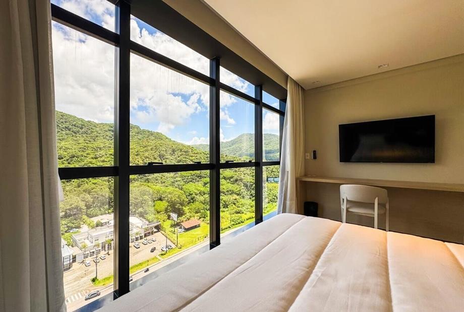 img_7914 grande.jpeg