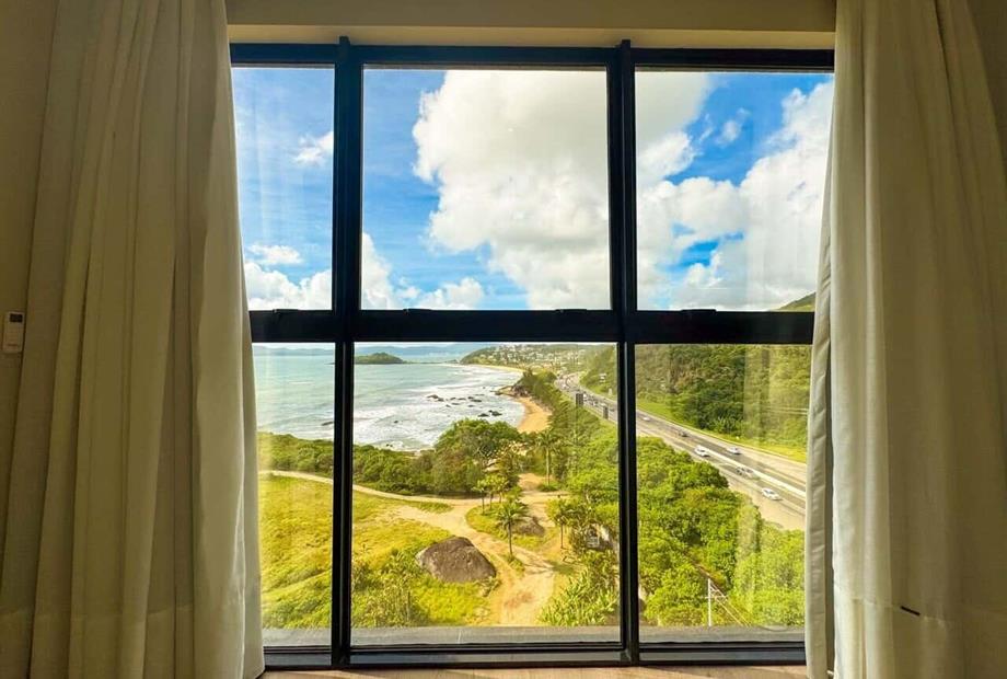 img_9686 grande.jpeg