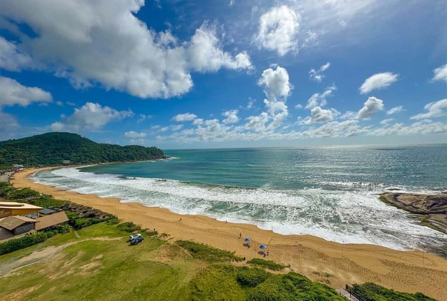 img_9683 grande.jpeg