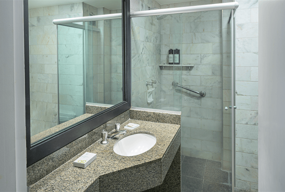 banheiro granito.png