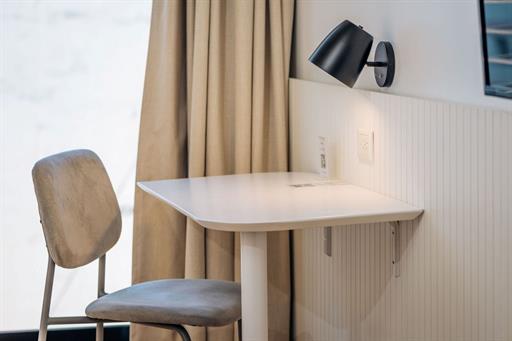 junior room con y sin balcón.jpg