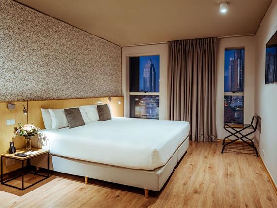 junior river view 1.jpg