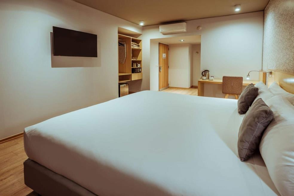 junior room 2.jpg