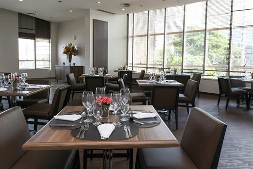 bjoic - magnólia café.jpg