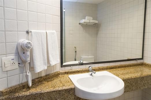 bjoic - banheiro categoria superior(1).jpg