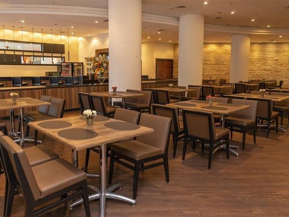 bjoic - restaurante le jardin.jpg