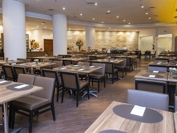 bjoic - restaurante le jardin (2).jpg