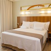 Superior Casal com Cama Extra