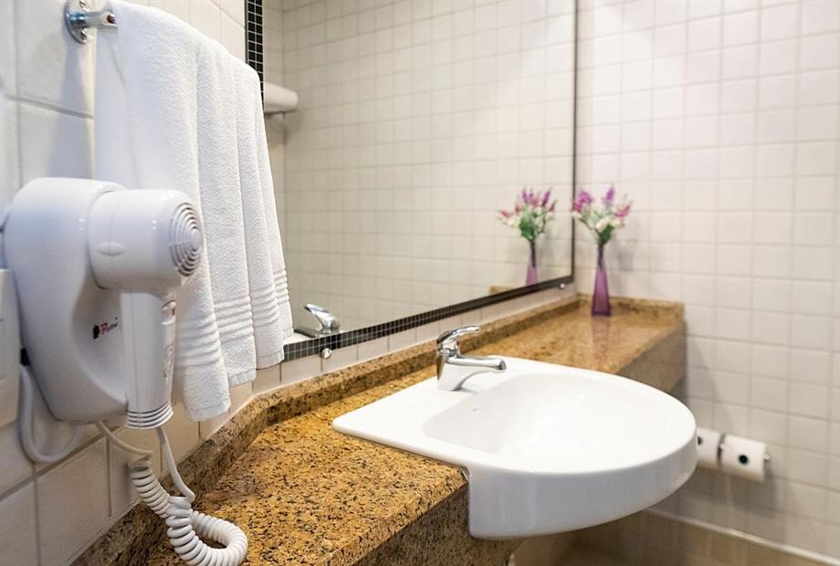 bjoic - banheiro categoria superior (1).jpg