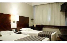 SUPERIOR TWIN do Bourbon Londrina Hotel