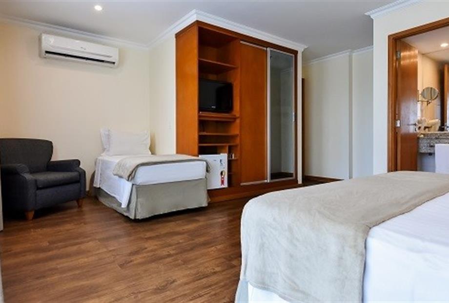 superior familiar brior 4.jpg