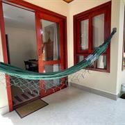 Chalé Térreo - Queen e Varanda com Vista do Jardim