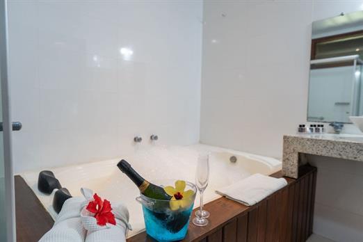 whatsapp image 2025-04-04 at 11.47.18.jpeg