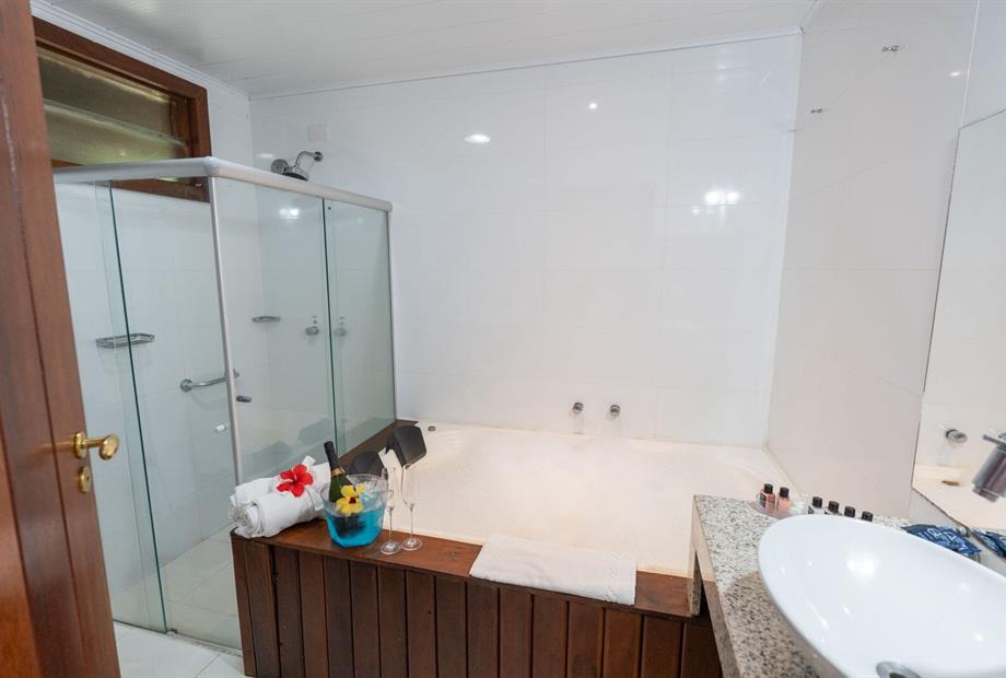 whatsapp image 2025-04-04 at 11.47.44.jpeg