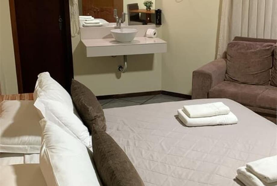 casal luxo com sacada (6).jpeg