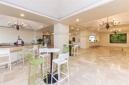 tesoro ixtapa_lobby.jpg