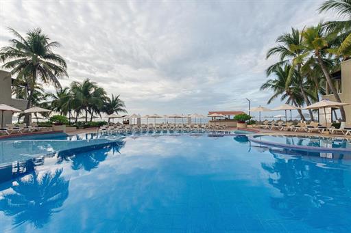 tesoro ixtapa_alberca (4).jpg