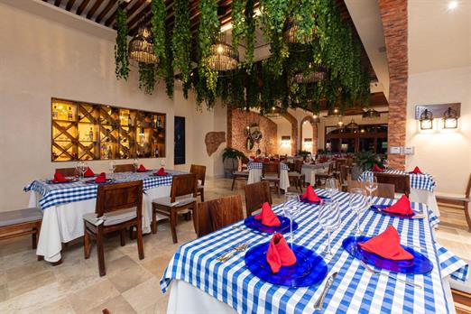 tesoro ixtapa_elmeson (4).jpg