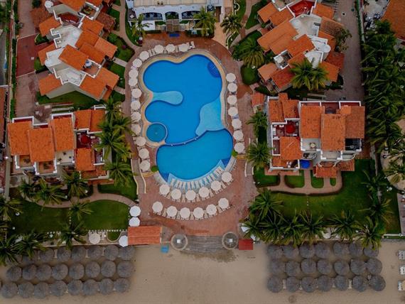 tesoro ixtapa_alberca (2).jpg