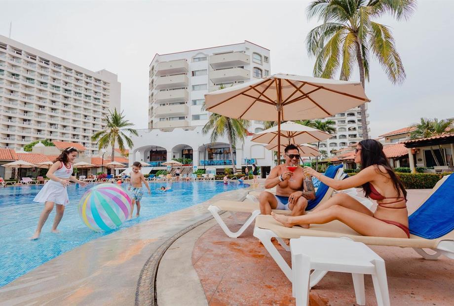 tesoro ixtapa_familia (4).jpg