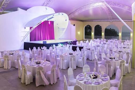 mzlo_plaza esmeralda 1.jpg