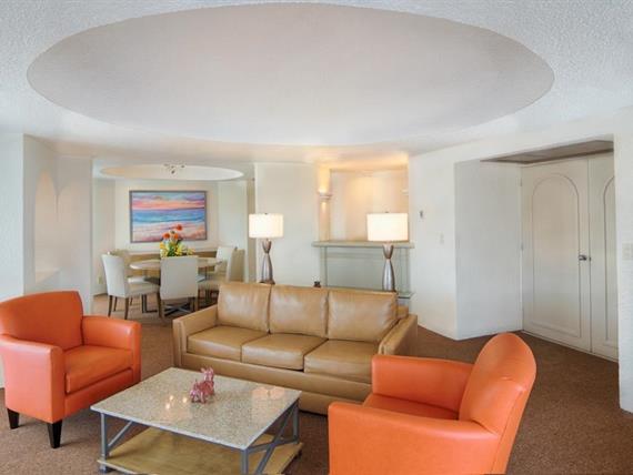 mzlo_hab _master suite 2.jpg