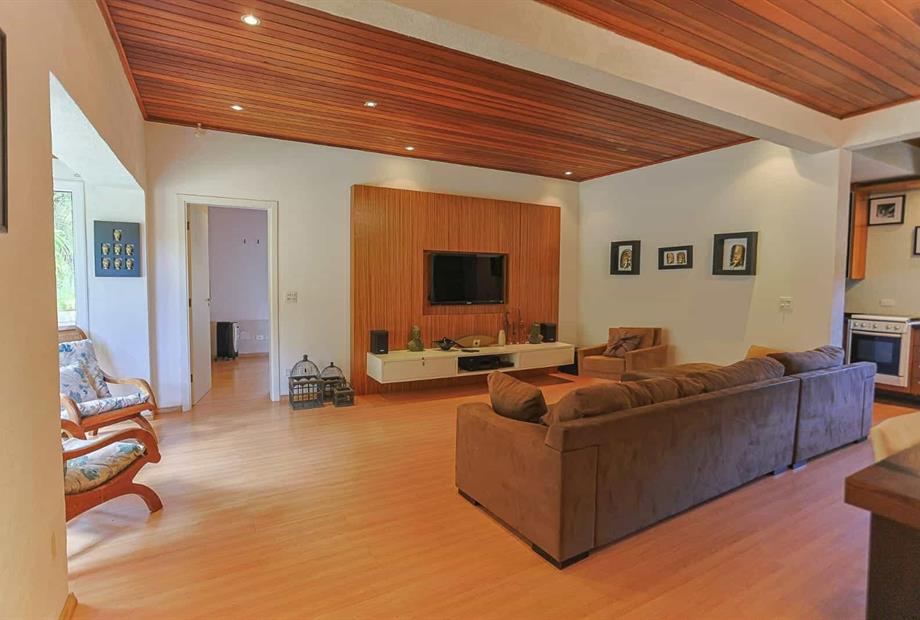 whatsapp image 2026-04-17 at 15.56.30.jpeg