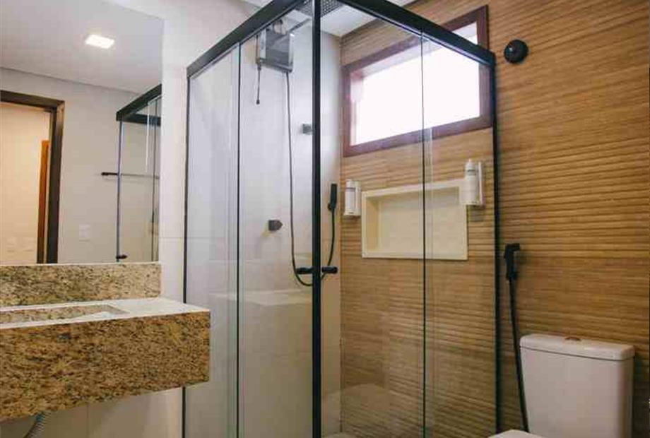 135a9128 - classic red.jpg