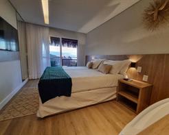 Luxo com varanda e vista mar