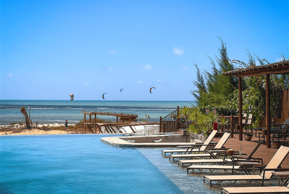 omnibees (640 x 480 px) (2).png