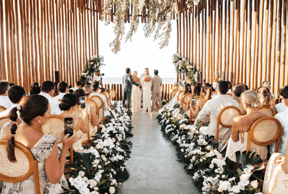 omnibees (640 x 480 px) (5).png