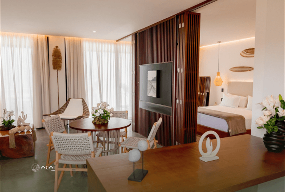 omnibees (640 x 480 px).png