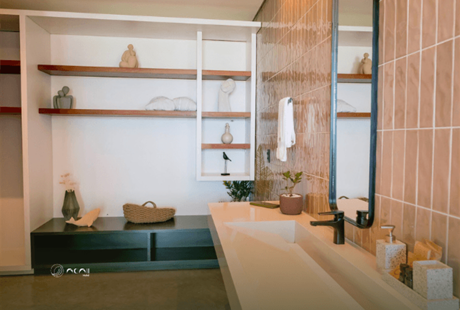 omnibees (640 x 480 px) (9).png