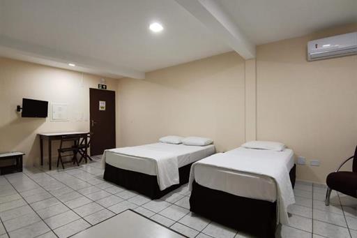 casal + 1 - foto 2.jpg