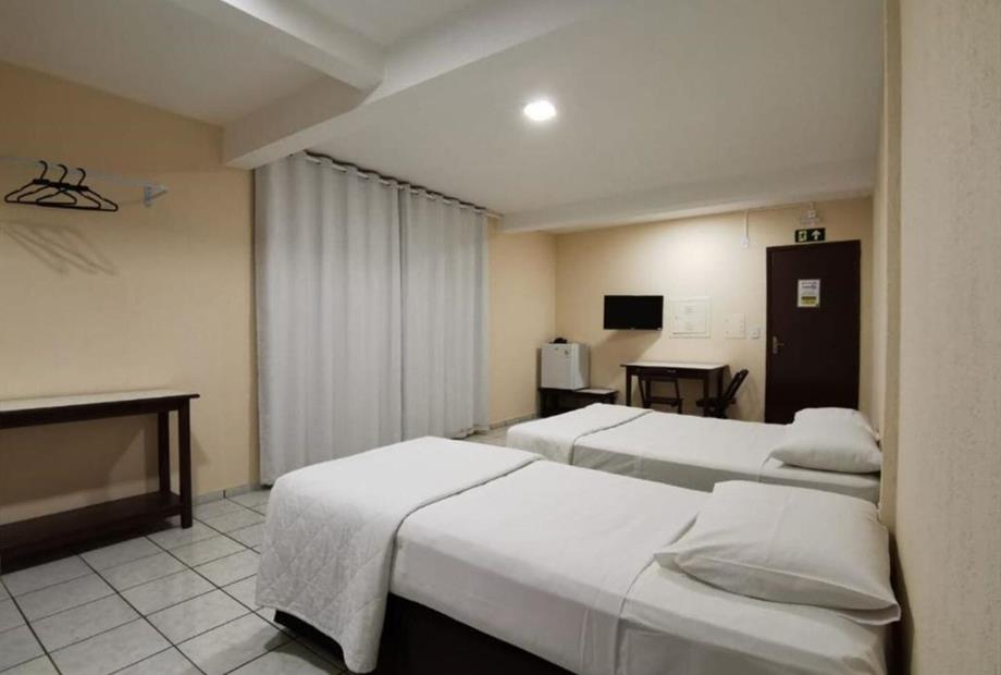 casal + 1 - foto 3.jpg