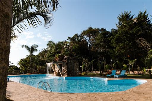 piscina externa fria _easy-resize.com.jpg