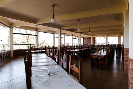 restaurante (1)_easy-resize.com.jpg