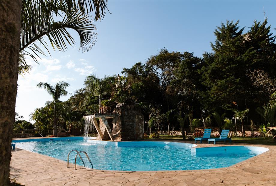 piscina externa fria _easy-resize.com.jpg