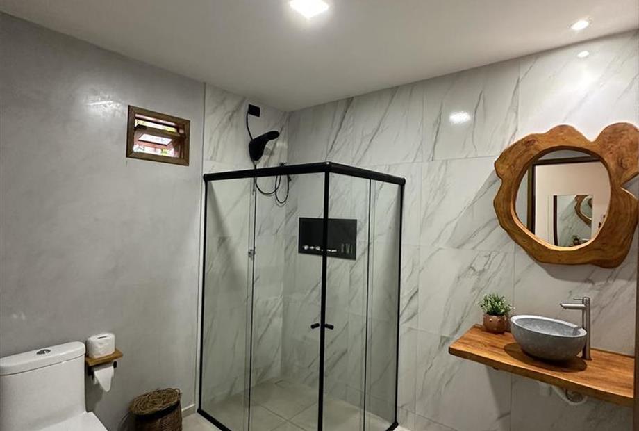 banheiro quarto 11 triplo - kopie (copy).jpg