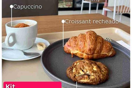 kit com croissant.jpg