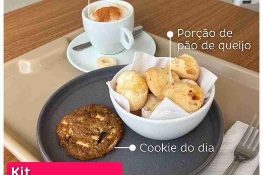 kit com pao de queijo.jpg