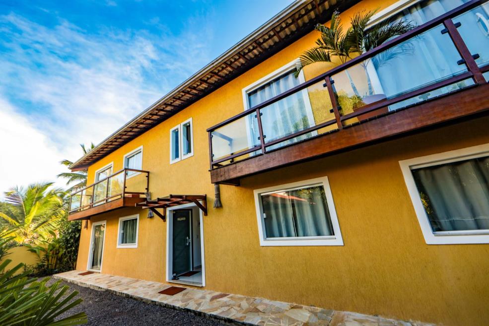 apartamento com varanda - omnibees.jpg